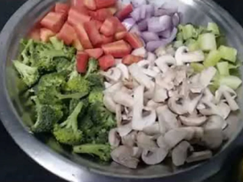 Creamy Broccoli Mushroom Carrot Pressure Cooker Soup