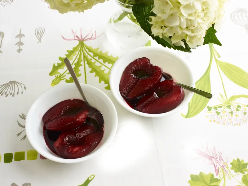 Wine-Poached Pears with Spiced Reduction Syrup
