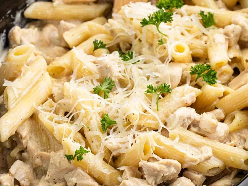 Slow Cooker Creamy Italian Chicken Penne Pasta
