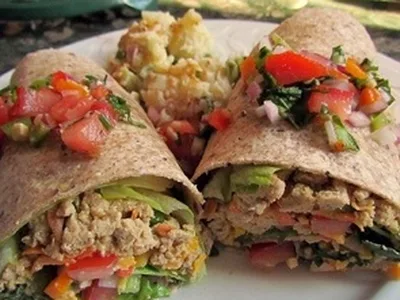 Asian Ground Chicken Tortilla Wraps