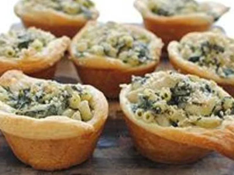 Spinach Artichoke Mac and Cheese Cups with Crescent Roll Crust