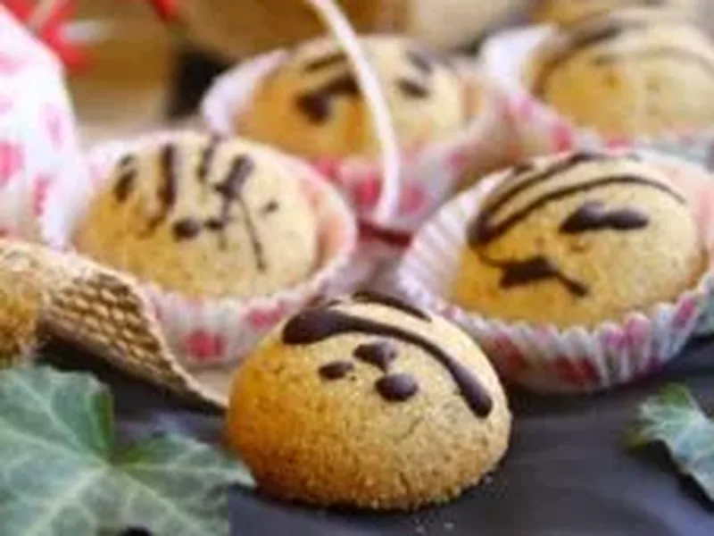 Crispy Paleo Dome Pastries with Cassava and Tigernut Flour