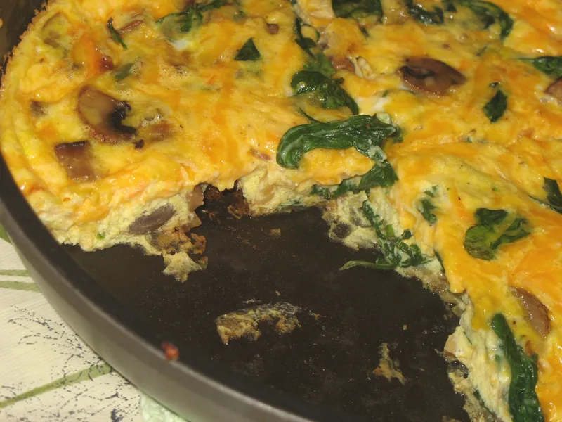 Baked Veggie Frittata with Spinach and Mushrooms