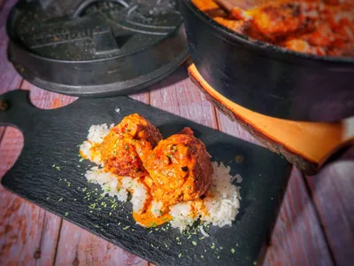 Mediterranean Chicken Meatballs in Tomato Cream Sauce