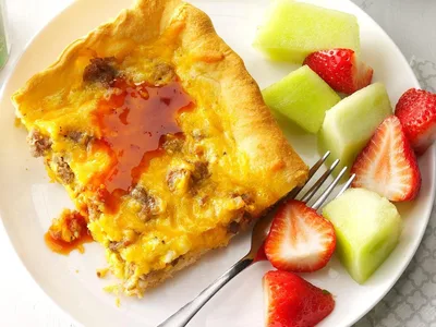 Sausage and Cheese Breakfast Pizza with Crescent Roll Crust