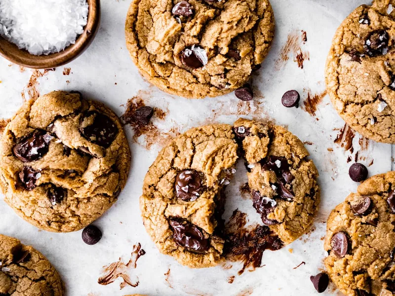 Brown Butter Biscoff Chocolate Chip Cookies