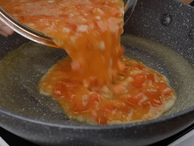 Cheesy Bread Omelet Sandwich with Ham