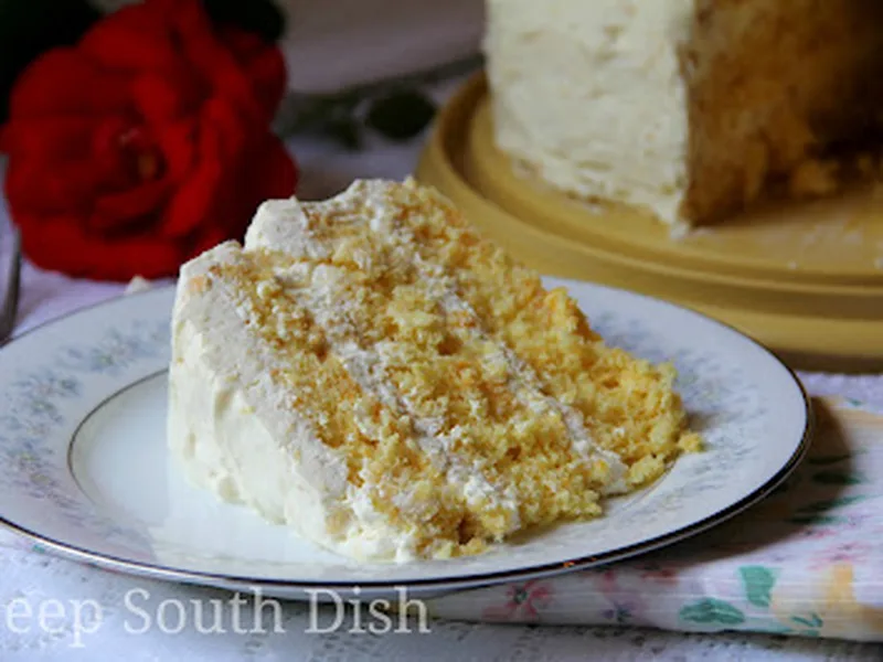 Mandarin Orange Pig Pickin' Cake with Pineapple Pudding Frosting