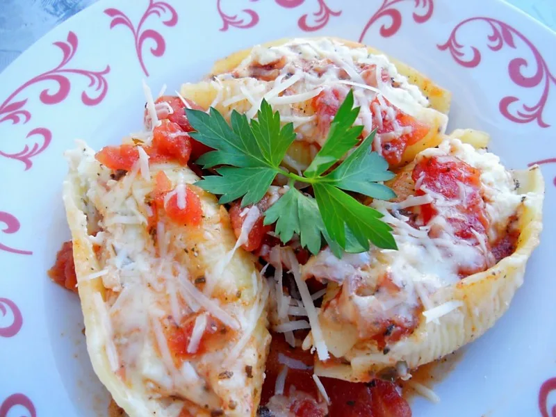 Do-Ahead Stuffed Shells with Porcini Tomato Sauce