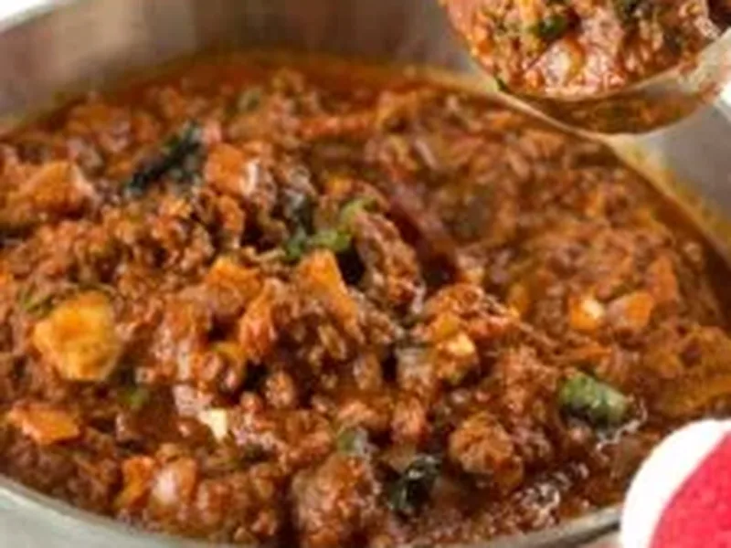 Quick Weeknight Bolognese with Mushrooms