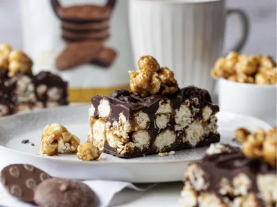 Crispy Butterscotch Chocolate Popcorn Bars