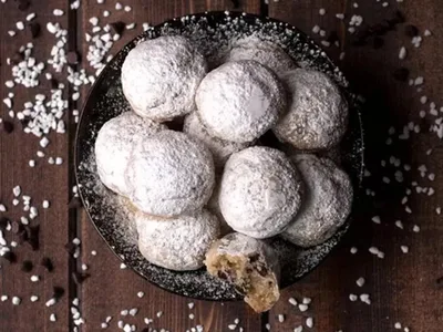 Swedish Pearl Sugar Cookies with Chocolate Chips