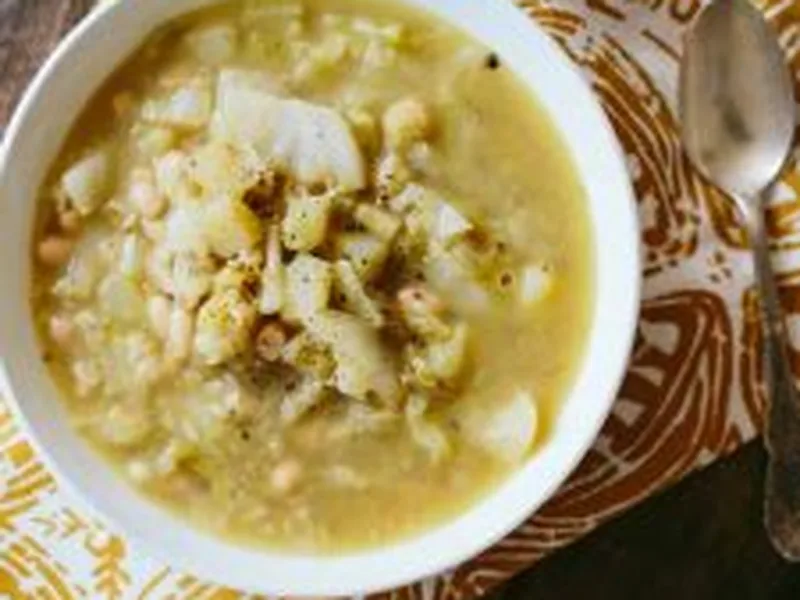 Hearty Cabbage and Potato Soup with White Beans
