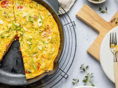 Cottage Cheese Omelet with Paprika and Tomatoes