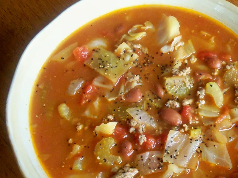 Easy Cabbage and Ground Beef Soup
