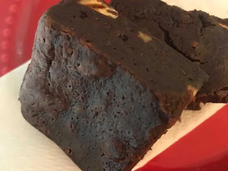 Shirley Corriher's Fudgy Pecan Brownies with Cake Strips