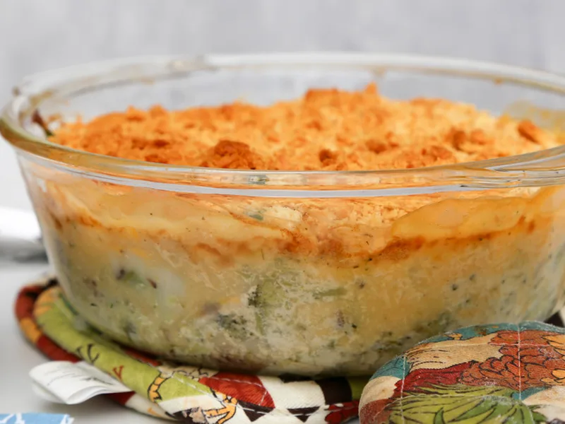 Cheesy Broccoli Casserole with Buttery Ritz Cracker Topping