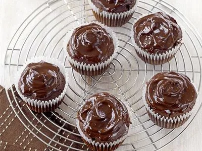 Easy Dark Chocolate Cupcakes with Ganache