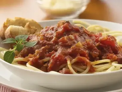 Classic Spaghetti with Homemade Marinara Sauce