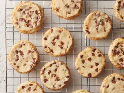 Crisp Chocolate Chip Shortbread Cookies