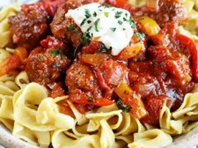 Paprika Meatball Goulash with Egg Noodles