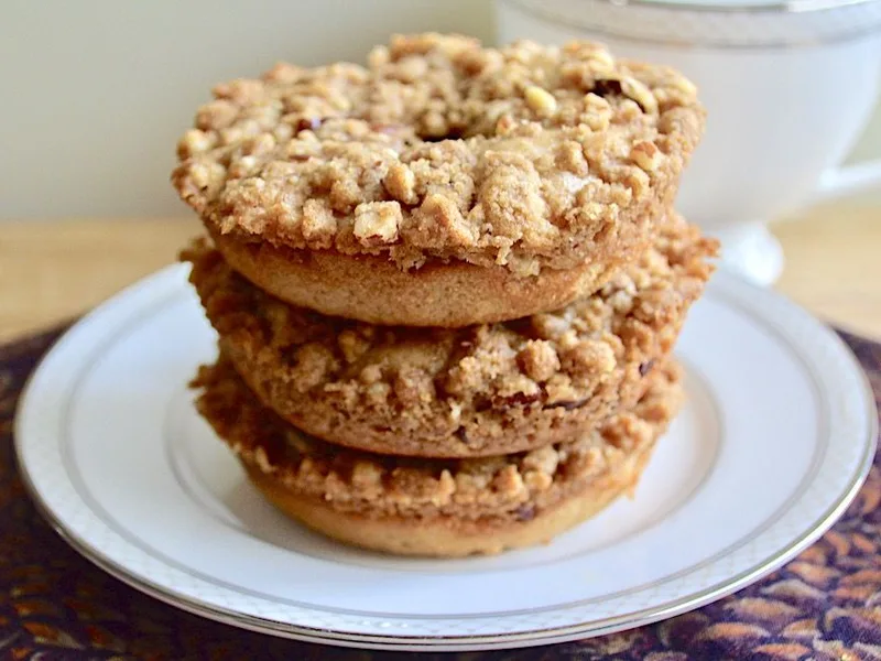 Cinnamon Pecan Crumb Buttermilk Donuts