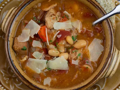 Slow Cooker Cassoulet with Pork and White Beans