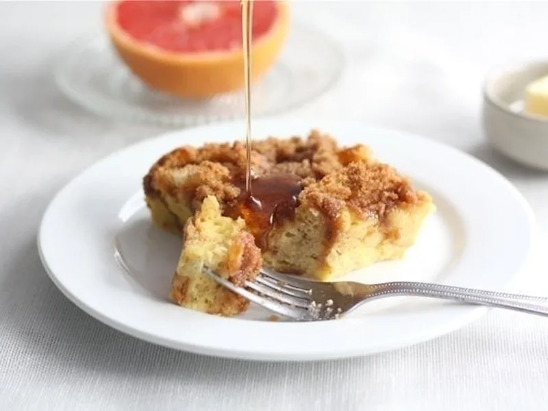 Overnight Cinnamon Crumb Baked French Toast Casserole