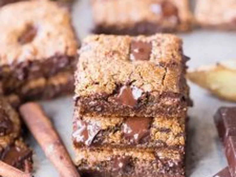 Paleo Chocolate Chunk Gingerbread Blondies with Almond Flour