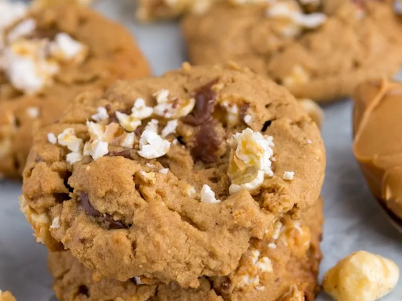 Moose Munch Peanut Butter Cookies with Crunchy Caramel Corn