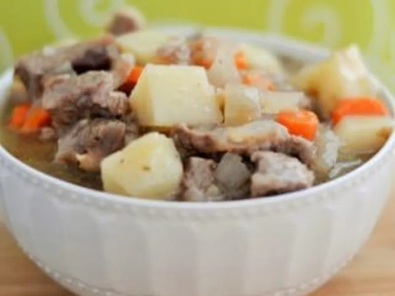 Gluten-Free Irish Stew with Cornstarch-Crusted Beef