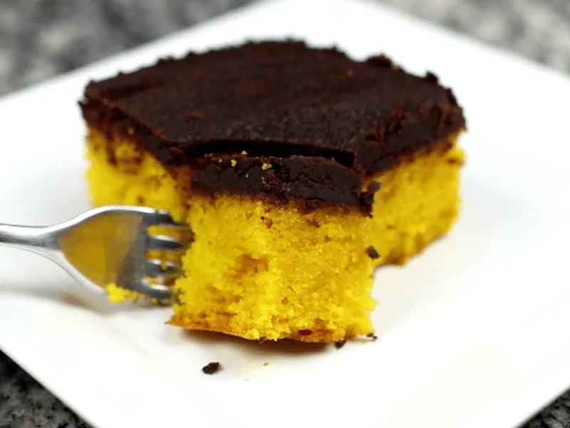 Brazilian Carrot Cake with Chocolate Glaze
