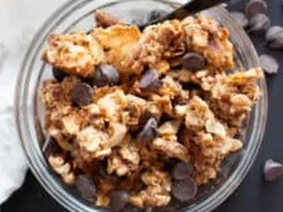 Easy Baked Coconut Almond Granola with Chocolate Chips