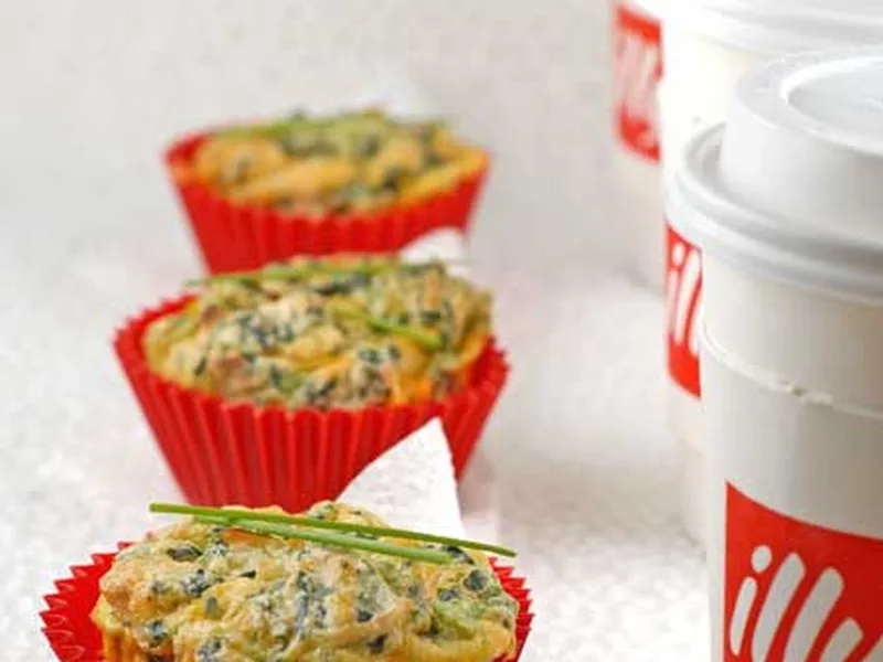 Mini Cheese and Spinach Frittatas with Leeks