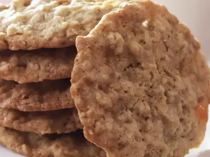 Oatmeal Toffee Cookies with Pecans - Chewy Baked Treats