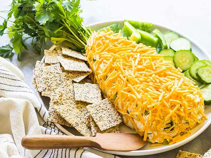 Keto Carrot-Shaped Cheese Ball with Bacon