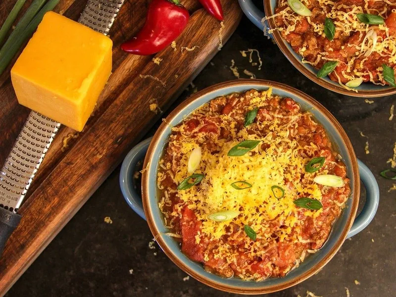 Ninja Foodi Chipotle Chili with Ground Beef and Beans