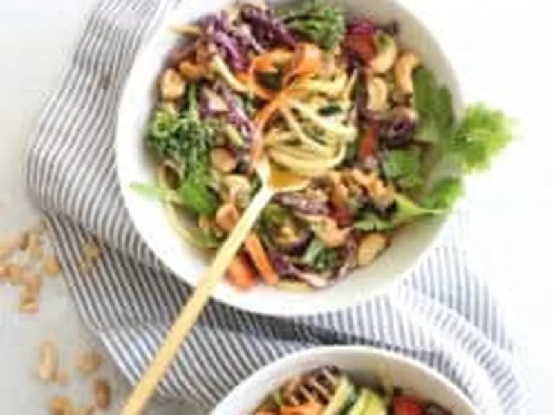 Spiralized Zucchini Noodle Salad with Creamy Cashew Dressing