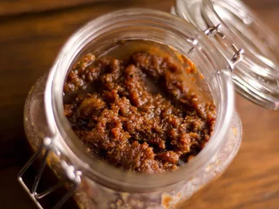 Slow Cooker Bacon Jam with Coffee and Maple