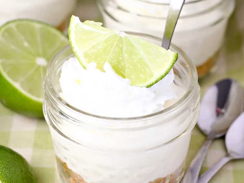Mini No-Bake Key Lime Cheesecakes with Graham Cracker Crust