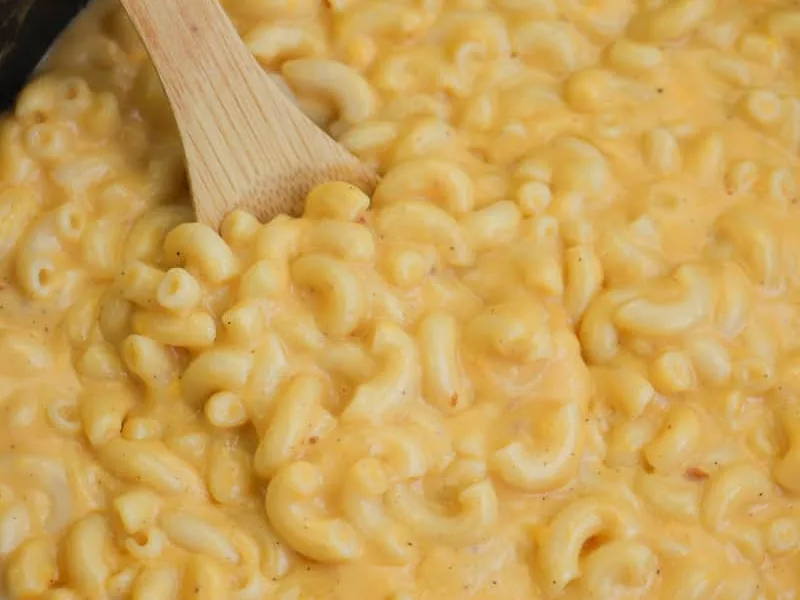 Homemade Stovetop Mac and Cheese with Cheddar Roux