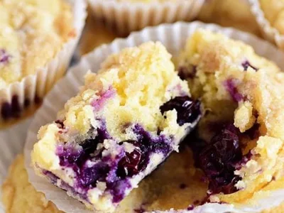Lemon Blueberry Muffins with Crumb Topping