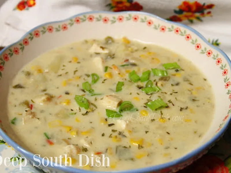 Creamy Chicken and Corn Chowder with Bacon