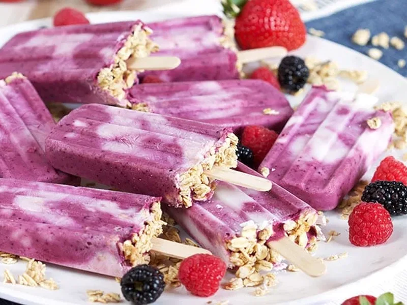 Triple Berry Smoothie Breakfast Popsicles with Granola Crunch