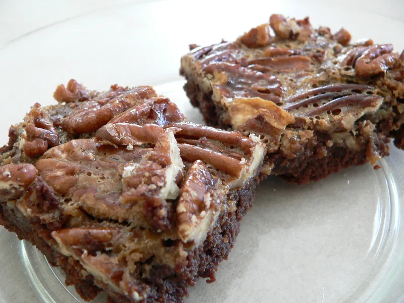 Maple Chocolate Pecan Bars with Condensed Milk