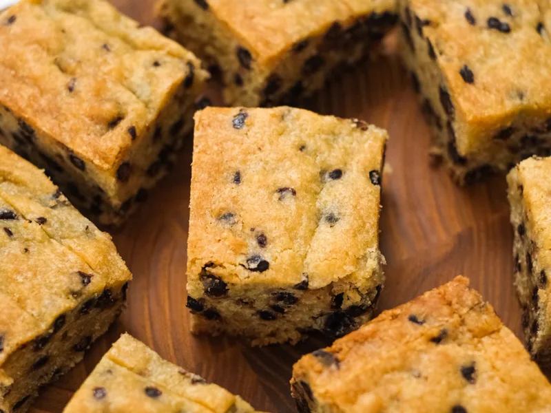 Toll House Chocolate Chip Cookie Bars - Easy Sheet Pan Recipe