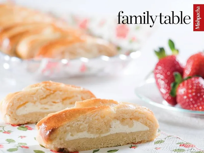 Whole Wheat Cheese Braided Pastry with Quark Filling