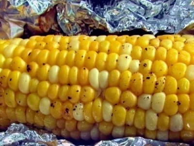 Foil-Wrapped Oven Corn with Butter and Cheddar