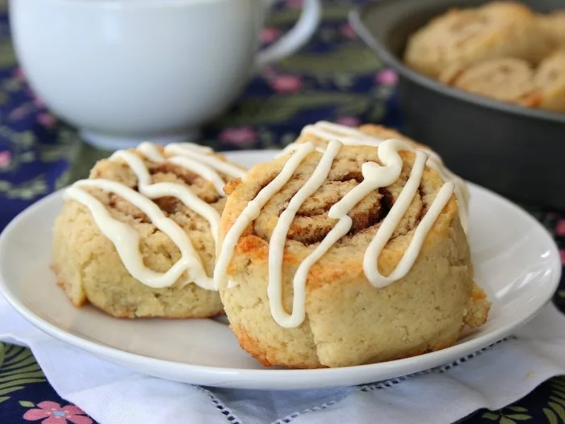 Almond Flour Cinnamon Rolls - Keto Low Carb Gluten Free