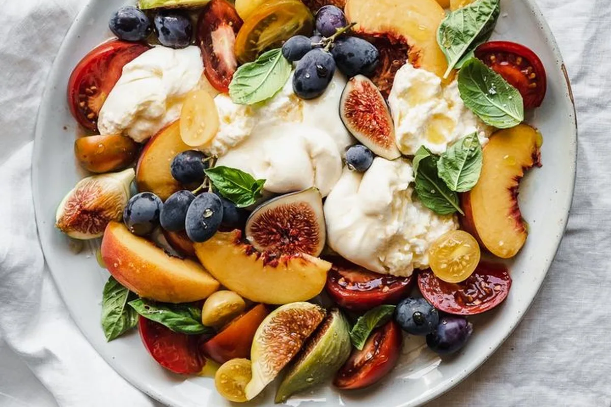 30-Minute Late Summer Harvest Salad with Burrata | EasyCook